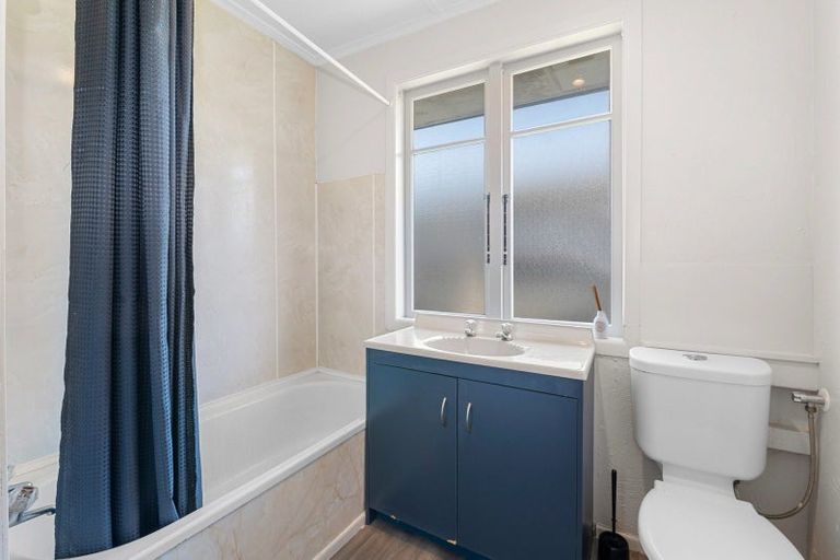 Photo of property in 30 Konene Street, Utuhina, Rotorua, 3015