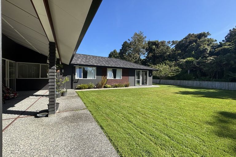 Photo of property in 13 Kawatiri Place, Westport, 7825