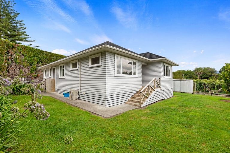Photo of property in 122 No 2 Road, Te Puke, 3182