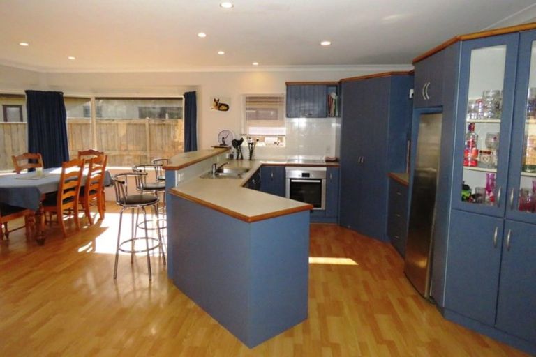 Photo of property in 15 Oaklands Drive, Cambridge, 3434