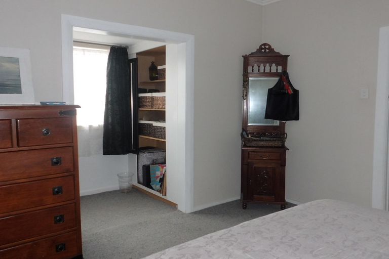 Photo of property in 12 Fox Street, Temuka, 7920
