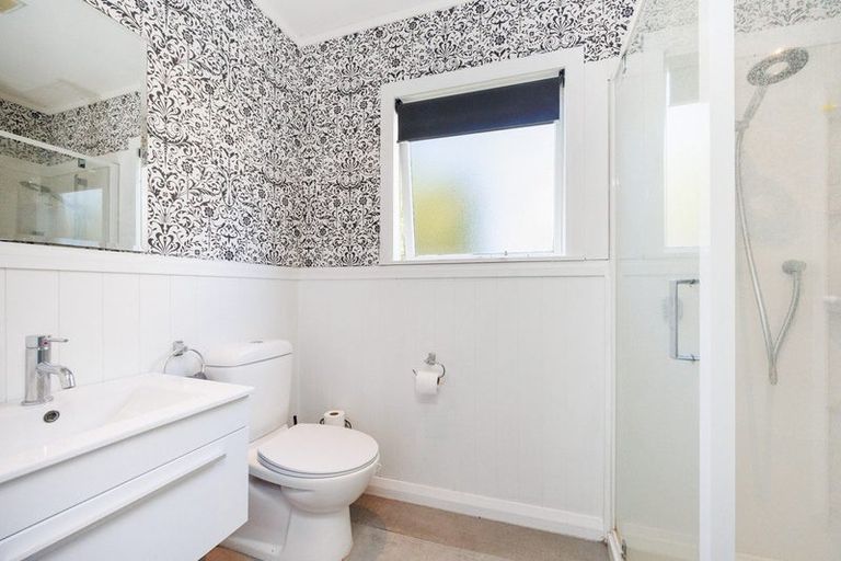 Photo of property in 116 Heretaunga Street, Palmerston North, 4414