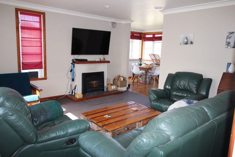 Photo of property in 41 Sheffield Street, Awapuni, Palmerston North, 4412