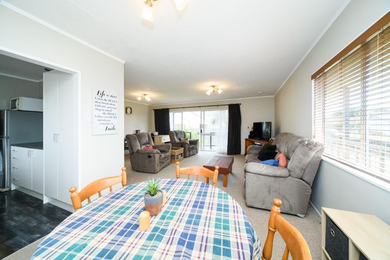 Photo of property in 35 Fitzroy Street, Terrace End, Palmerston North, 4410