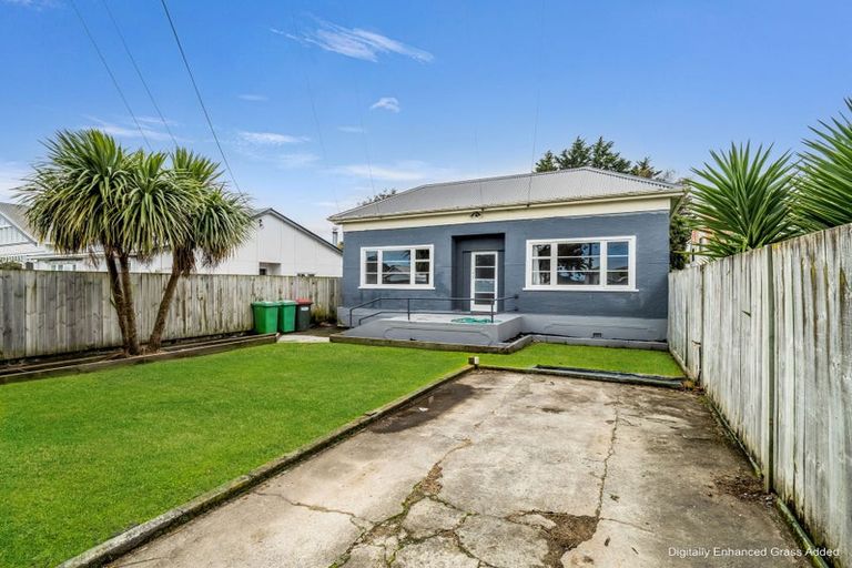 Photo of property in 44 Pitt Street, Whanganui, 4500