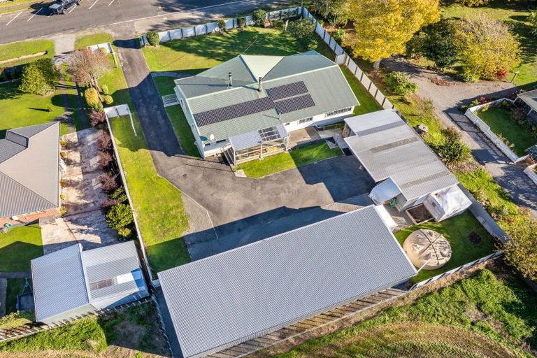 Photo of property in 17 Haswell Street, Eketahuna, 4900