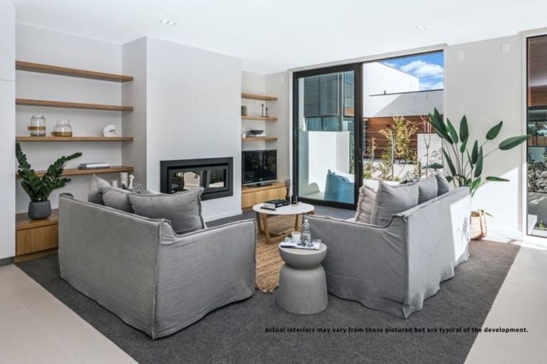 Photo of property in 142a Glandovey Road, Strowan, Christchurch, 8052