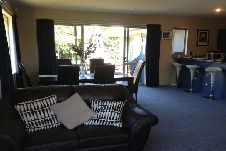 Photo of property in 7 Jasper Place, Northwood, Christchurch, 8051