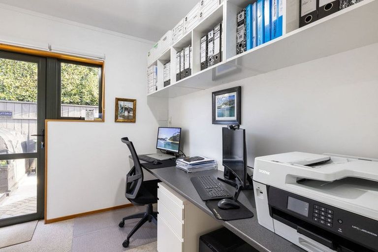 Photo of property in 71 Taylor Street, Cambridge, 3434