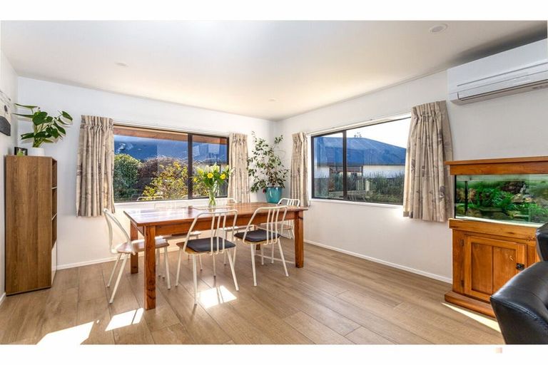 Photo of property in 104c Mckenzie Street, Geraldine, 7930