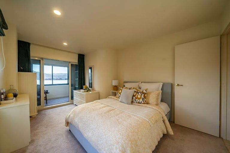 Photo of property in 4/154 Oriental Parade, Oriental Bay, Wellington, 6011