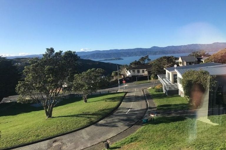 Photo of property in 5 Sita Way, Broadmeadows, Wellington, 6035