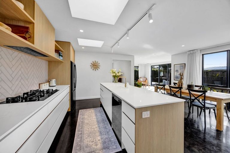 Photo of property in 12a Kauri Street, Merrilands, New Plymouth, 4312