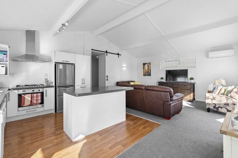 Photo of property in 68a Sixth Avenue, Tauranga, 3110