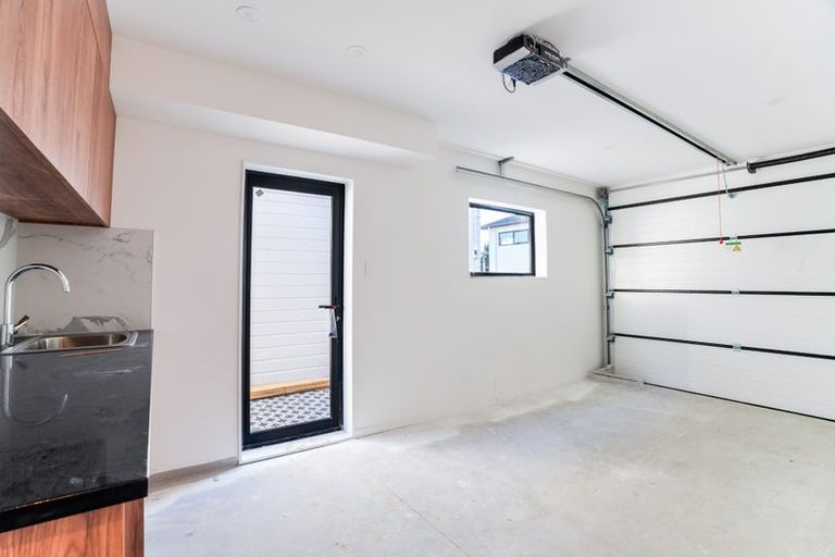 Photo of property in 145 Pooks Road, Ranui, Auckland, 0612