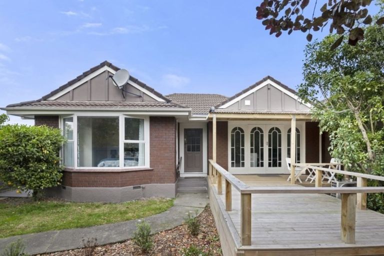 Photo of property in 164 Blighs Road, Strowan, Christchurch, 8052