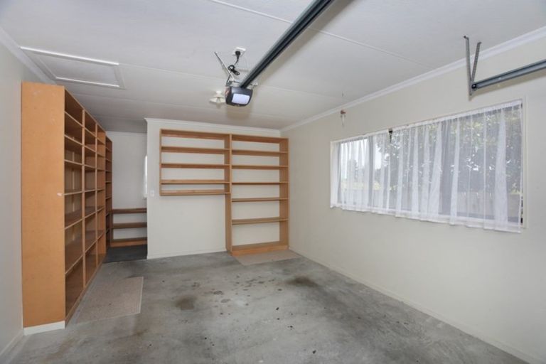 Photo of property in 14 Oaklea Avenue, Marton, 4710