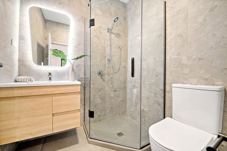 Photo of property in 26b Gulf Harbour Drive, Gulf Harbour, Whangaparaoa, 0930