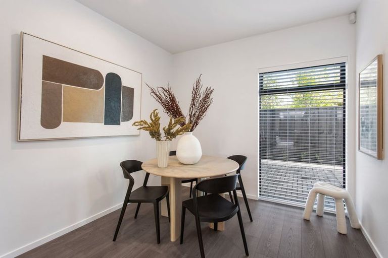 Photo of property in 2/44 Winchester Street, Merivale, Christchurch, 8014