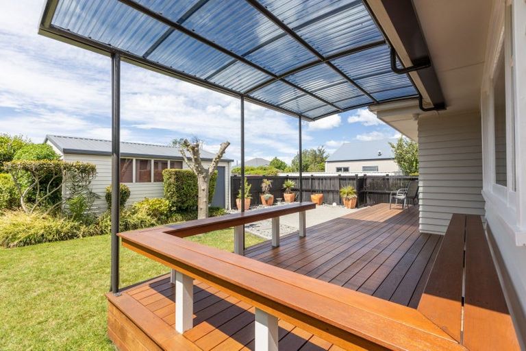 Photo of property in 48 Auckland Road, Greenmeadows, Napier, 4112