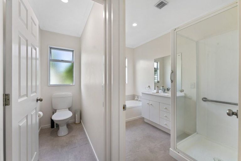 Photo of property in 8/45 Kiddle Drive, Hilltop, Taupo, 3330