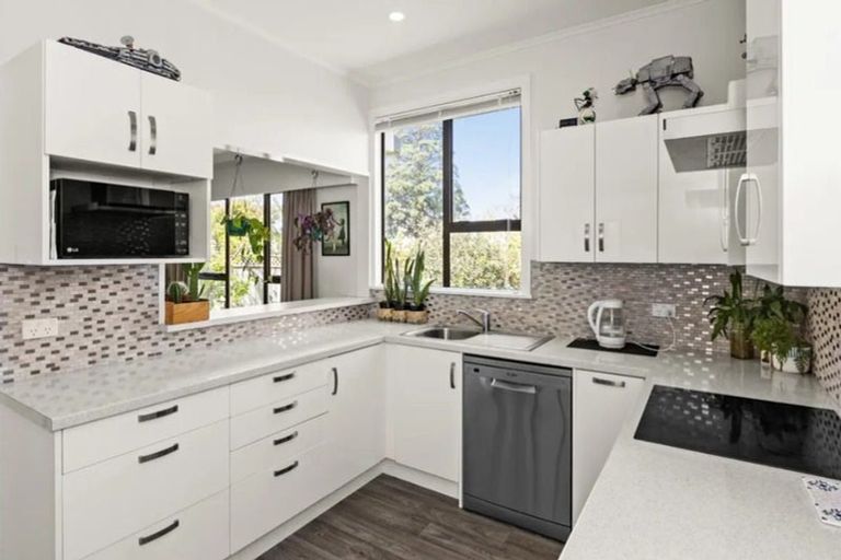 Photo of property in 900 Duke Street, Mahora, Hastings, 4120