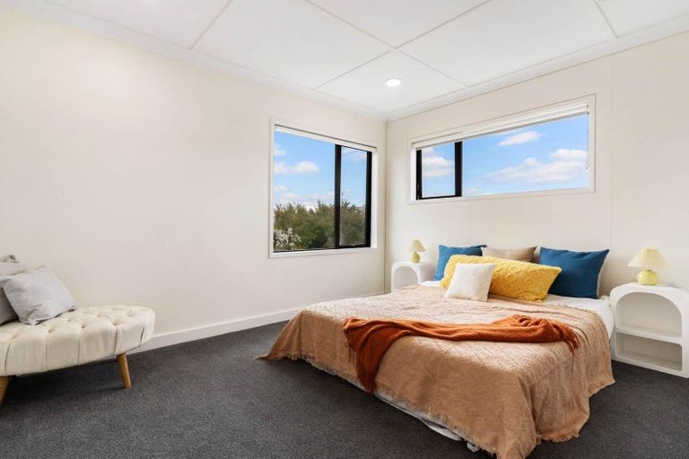 Photo of property in 44e Westgate Drive, Westgate, Auckland, 0614