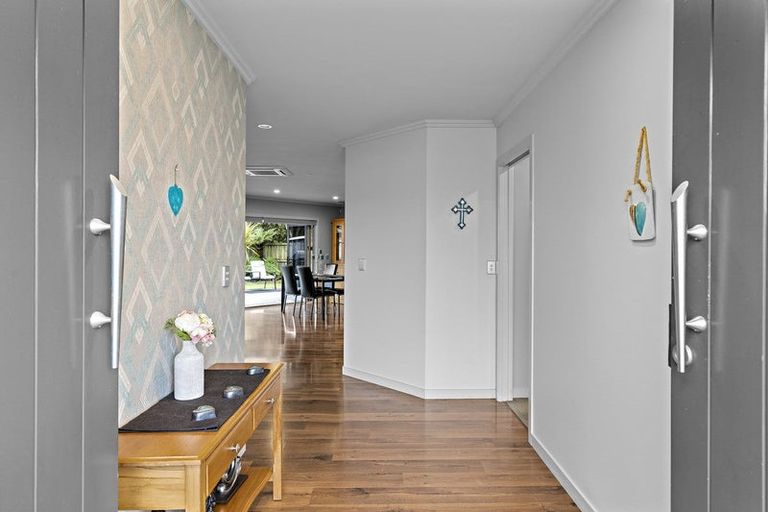 Photo of property in 25 Madison Street, Cambridge, 3434