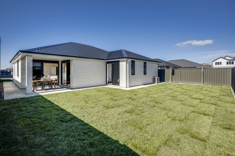 Photo of property in 7 Monowai Street, Poraiti, Napier, 4112