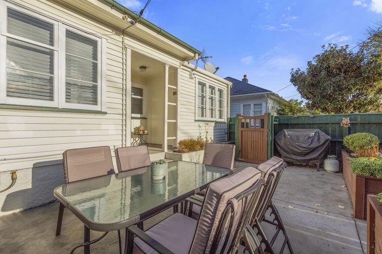 Photo of property in 78 Naenae Road, Naenae, Lower Hutt, 5011