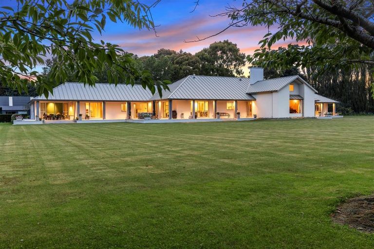 Photo of property in 71 Hussey Road, Northwood, Christchurch, 8051