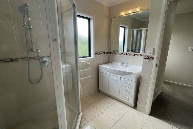 Photo of property in 28 Skip Lane, East Tamaki, Auckland, 2013