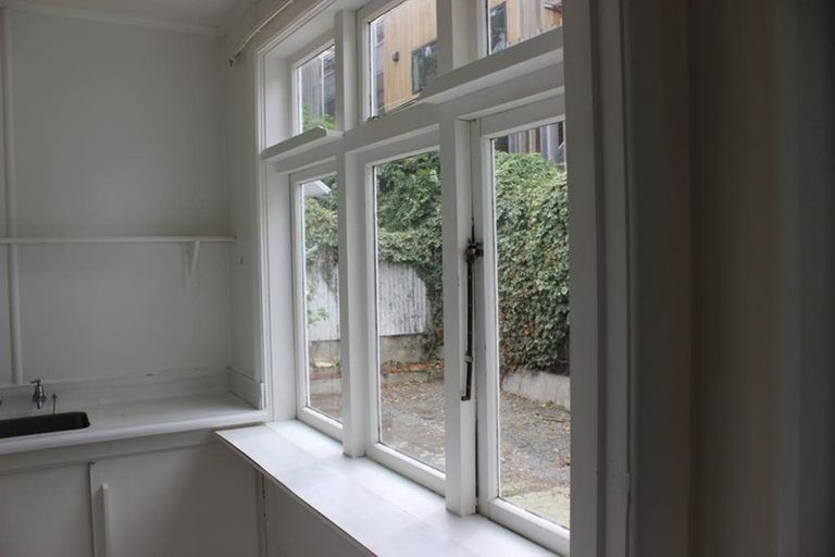 Photo of property in 4/14 Arlington Street, Mount Cook, Wellington, 6011