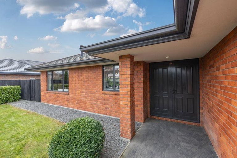 Photo of property in 17 Mccauley Street, Rolleston, 7614