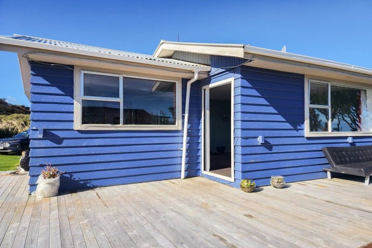 Photo of property in 15 Surrey Street, Orepuki, Riverton, 9881