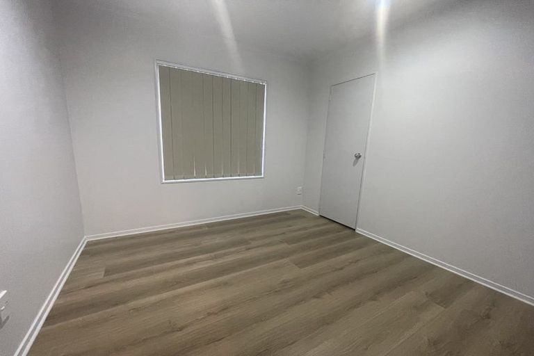 Photo of property in 110 Gloucester Road, Manurewa, Auckland, 2102