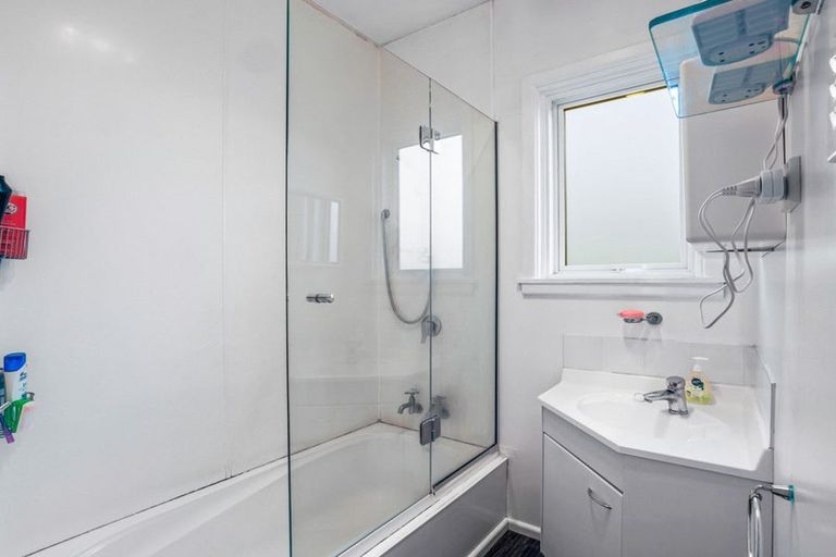 Photo of property in 23 Jollie Street, Linwood, Christchurch, 8062