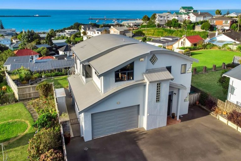 Photo of property in 11a Skinner Street, Blagdon, New Plymouth, 4310