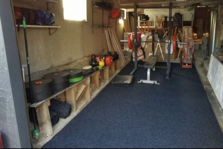 Photo of property in 1/11 Tristram Avenue, Forrest Hill, Auckland, 0620