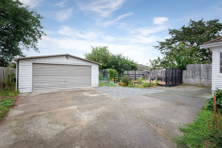Photo of property in 8 Jollie Street, Linwood, Christchurch, 8062