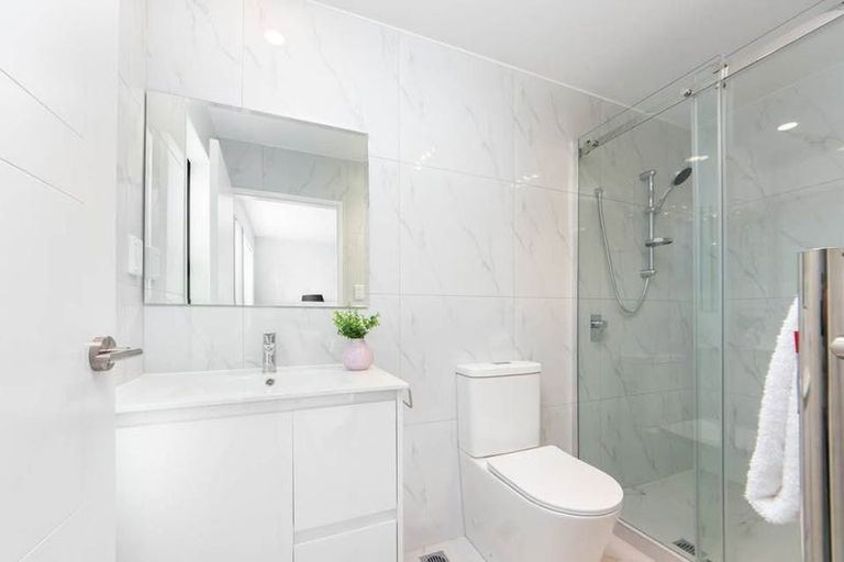 Photo of property in 7/41 Marriott Road, Pakuranga, Auckland, 2010