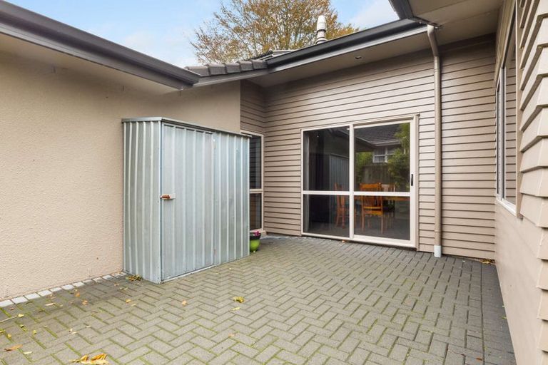 Photo of property in 117a Kawaha Point Road, Kawaha Point, Rotorua, 3010