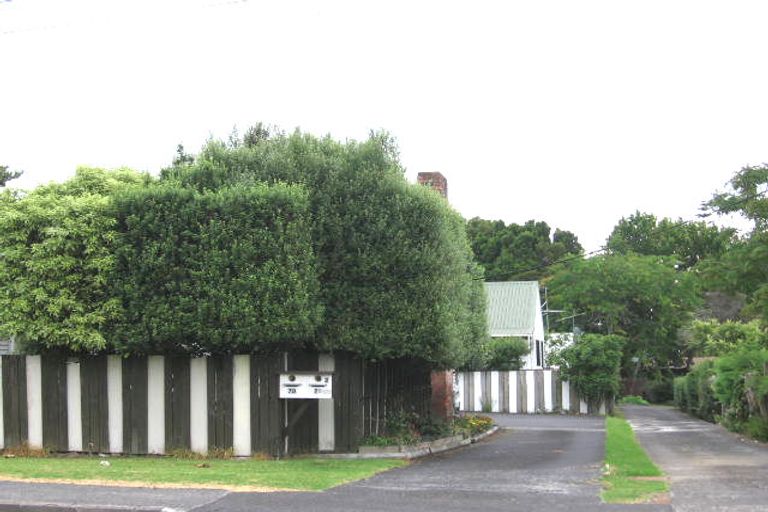 Photo of property in 2/78 Salisbury Road, Birkdale, Auckland, 0626