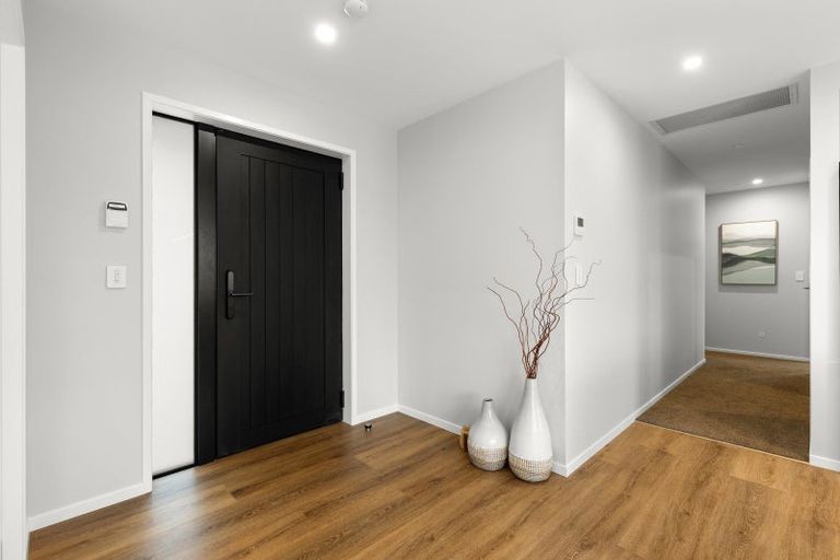 Photo of property in 54 Freedom Drive, Kelvin Grove, Palmerston North, 4414