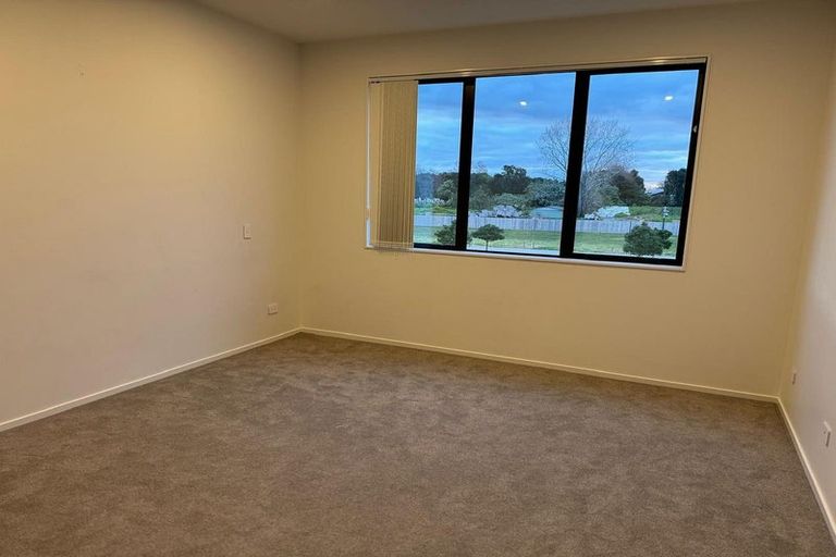 Photo of property in 13 Pilot Drive, Hobsonville, Auckland, 0616