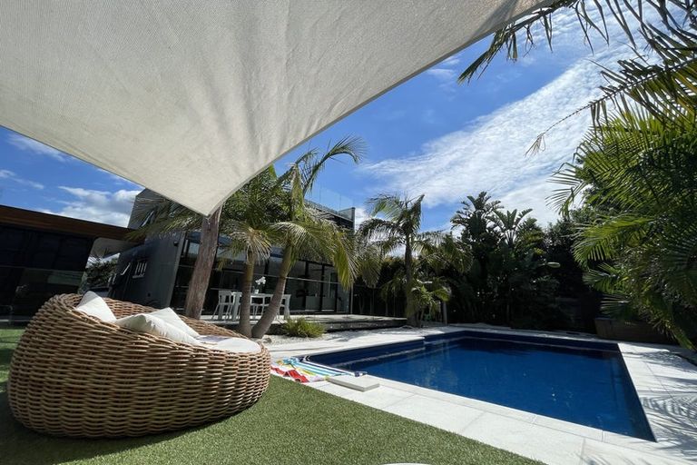 Photo of property in 4 Halyard Place, Te Atatu Peninsula, Auckland, 0610