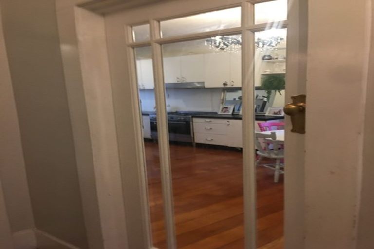 Photo of property in 96 George Street, Hikurangi, 0114