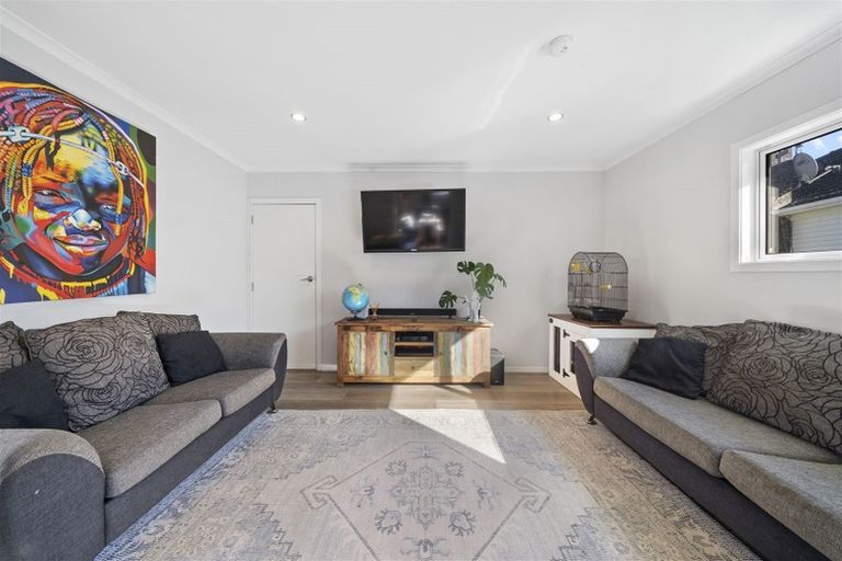 Photo of property in 33 Hyde Street, Wainuiomata, Lower Hutt, 5014