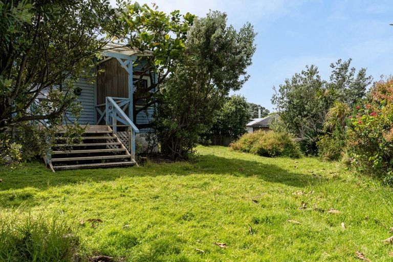 Photo of property in 8-10 Kelly Street, Baylys Beach, Dargaville, 0377