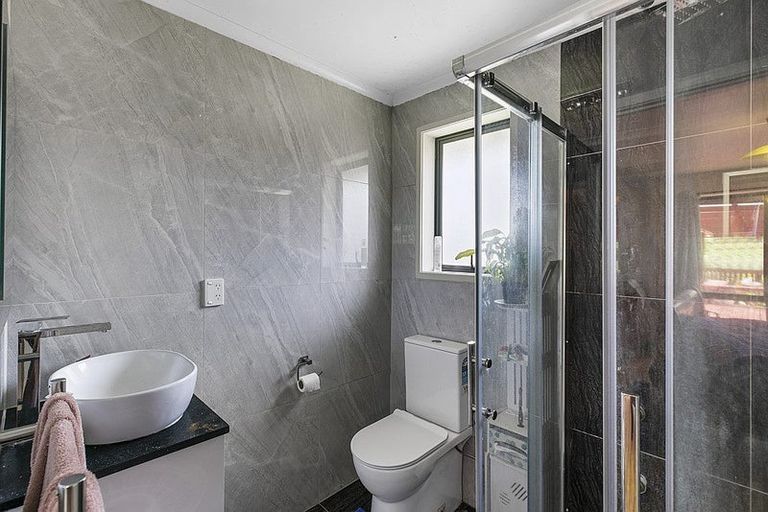 Photo of property in 48 Isabella Drive, Pukekohe, 2120